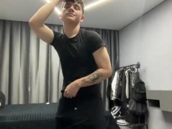 maxwoolf — Chaturbate stream photo (Apr 2026)