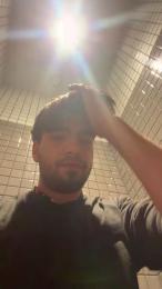 Jovencitobcn21 — вебкам-модель онлайн на cam4