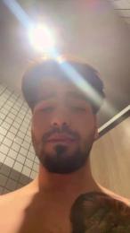 Jovencitobcn21 — вебкам-модель онлайн на cam4