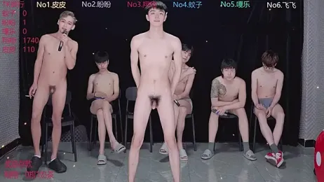 BGM-666 — вебкам-модель онлайн на stripchat