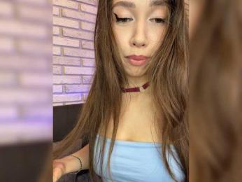 Jade8887 — вебкам-модель онлайн на bongacams