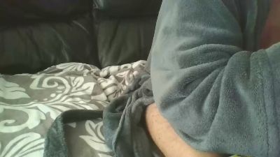SLAVE4UDOM — Cam4 stream photo (Mar 2026)
