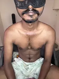 mahiking — Stripchat stream photo (Jul 2025)