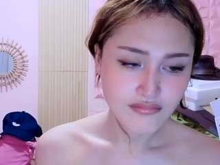 thealux — Camsoda stream photo (Jun 2026)