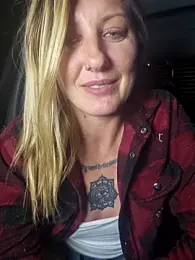 SheIsSomething — Stripchat profile photo