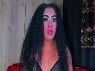 robertagutierrez — Camsoda stream photo (Apr 2026)