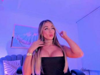 ZoePresley1 — вебкам-модель онлайн на bongacams