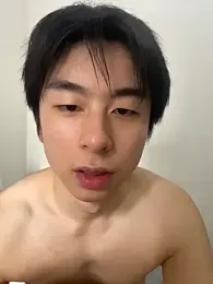 kissbaby-111 — Stripchat stream photo (May 2026)