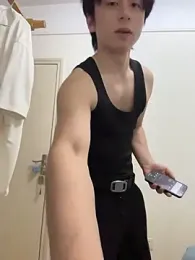 kissbaby-111 — Stripchat stream photo (May 2026)