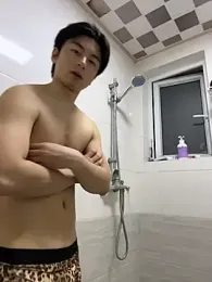 kissbaby-111 — вебкам-модель онлайн на stripchat