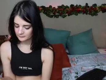 lucy1990xxx — Chaturbate stream photo (Apr 2025)