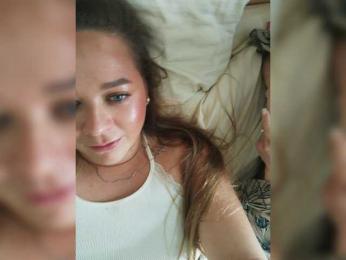 Bonne-Aurore — вебкам-модель онлайн на bongacams