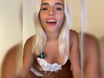 Bubuqueenn — Bongacams stream photo (Aug 2026)
