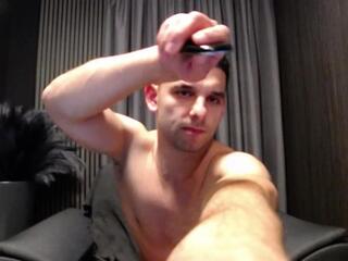 Antonio Valentini — вебкам-модель онлайн на flirt4free