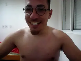 Agrocat07 — вебкам-модель онлайн на stripchat