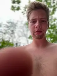 PublicLuke — вебкам-модель онлайн на stripchat