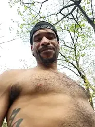 GuyInNY — вебкам-модель онлайн на stripchat