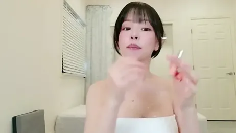 dalichuru — вебкам-модель онлайн на stripchat