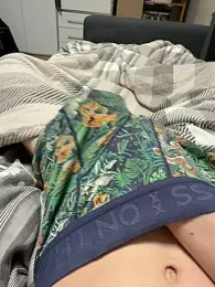 Joshua151 — Stripchat stream photo (Apr 2026)