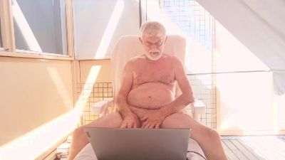 ewaldwillems99 — вебкам-модель онлайн на cam4