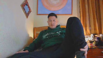 Honey_Eyes7 — вебкам-модель онлайн на cam4