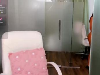 anyarayne — вебкам-модель онлайн на chaturbate