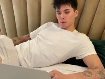 sky_hexx — Chaturbate stream photo (Aug 2026)