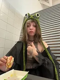 Crazy__Frog — Stripchat stream photo (Aug 2026)