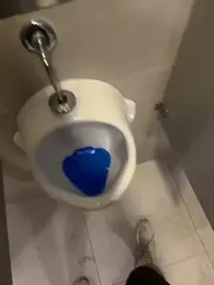 adam-rivera — вебкам-модель онлайн на stripchat