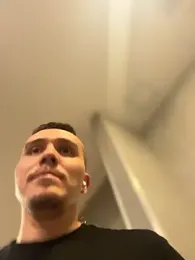 adam-rivera — вебкам-модель онлайн на stripchat