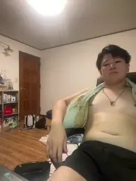 Kobasese — вебкам-модель онлайн на stripchat