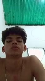 sebastian0304 — вебкам-модель онлайн на cam4