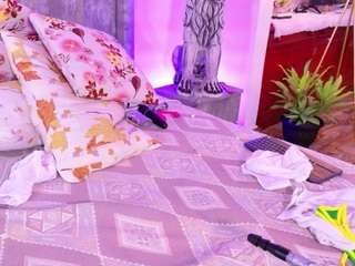 lara-giraldo — Camsoda stream photo (May 2026)