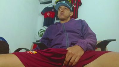 Skinny23cm — Cam4 stream photo (Mar 2026)