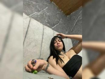 bloom-cherryx — Bongacams profile photo
