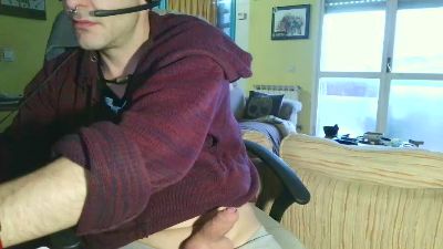 gatitosum32 — Cam4 stream photo (Mar 2026)