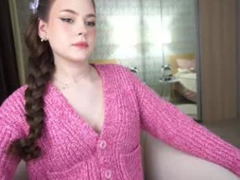 torinova — вебкам-модель онлайн на chaturbate