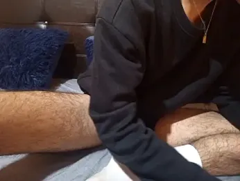 esmerturkmoon — Stripchat stream photo (Mar 2026)