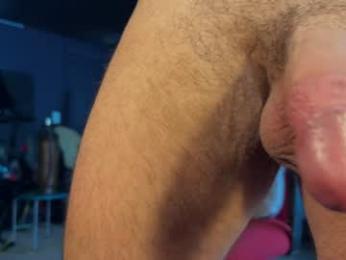 km03323n — Chaturbate stream photo (Jul 2026)