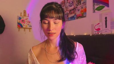 HolySweetMuse — вебкам-модель онлайн на cam4