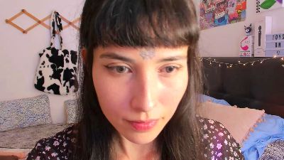 HolySweetMuse — вебкам-модель онлайн на cam4