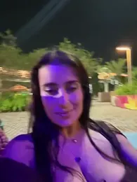 Lusty_Louise — вебкам-модель онлайн на stripchat