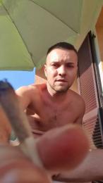 YoungItalian7 — Cam4 stream photo (Aug 2025)