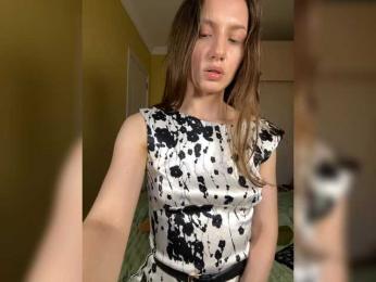 Milka_Crystal — вебкам-модель онлайн на bongacams
