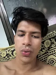 Hottestchickk — Stripchat stream photo (Jun 2026)