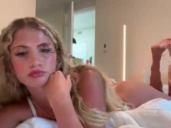 aylse — вебкам-модель онлайн на chaturbate