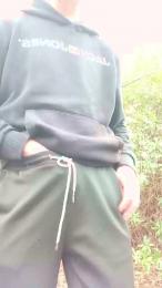 Trolls37 — Cam4 stream photo (Feb 2026)