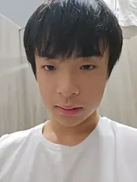 qvq1008 — вебкам-модель онлайн на stripchat