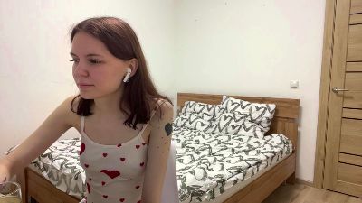 DinahBugtong — вебкам-модель онлайн на cam4