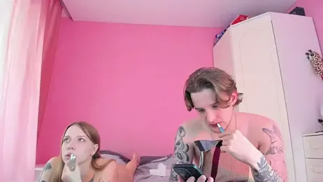 keyli_ink — вебкам-модель онлайн на stripchat